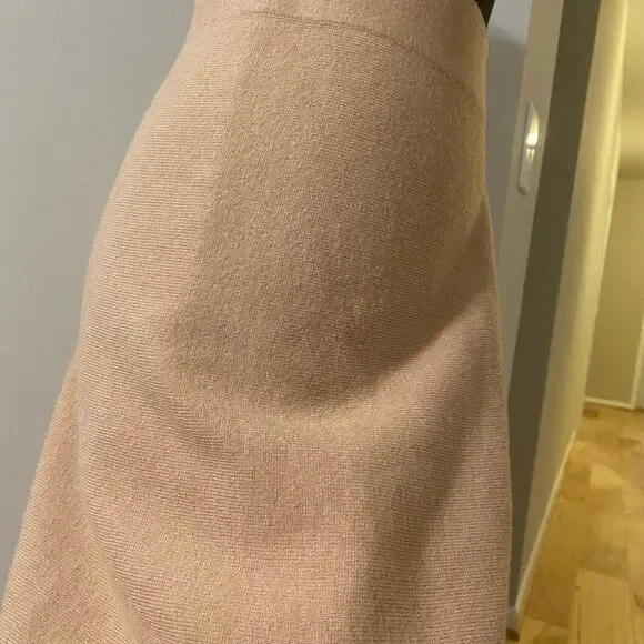 Liz Claiborne size 1X Plus size tan skirt in excellent condition. - Picture 5 of 9